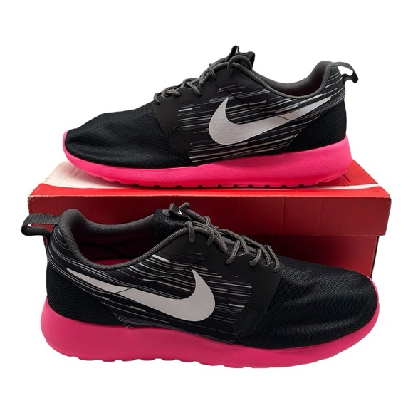 Nike Roshe Run HYP Hyperfuse Running Shoes Mens Sz‎ 11 Black Hyper Pink Sneakers - Picture 1 of 10